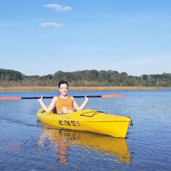 Meet your Posher, Ash - Picture 5 of 6